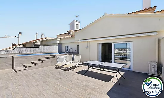 CAVALL DE MAR Ático-Dúplex con gran terraza, piscina privada y vistas al canal