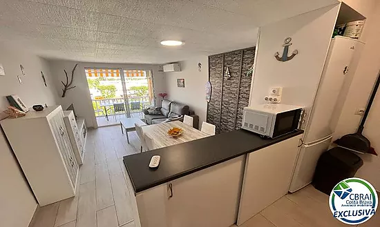 GRAN RESERVA Renovated 2-bedroom apartment with terrace in a complex with swimming pools and gardens