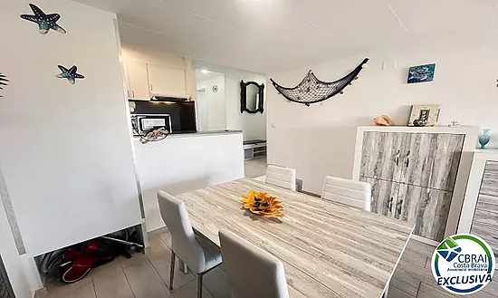 GRAN RESERVA Renovated 2-bedroom apartment with terrace in a complex with swimming pools and gardens