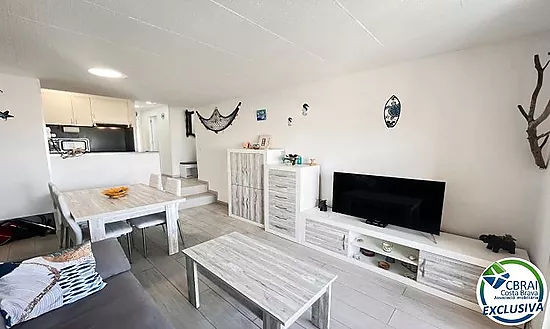 GRAN RESERVA Renovated 2-bedroom apartment with terrace in a complex with swimming pools and gardens