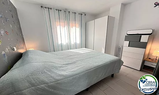 GRAN RESERVA Renovated 2-bedroom apartment with terrace in a complex with swimming pools and gardens