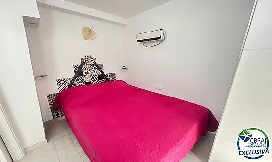 GRAN RESERVA Renovated 2-bedroom apartment with terrace in a complex with swimming pools and gardens