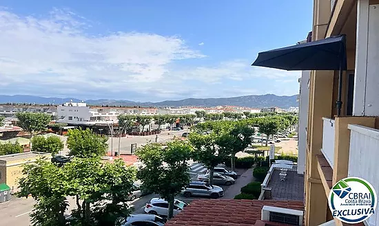 GRAN RESERVA Renovated 2-bedroom apartment with terrace in a complex with swimming pools and gardens