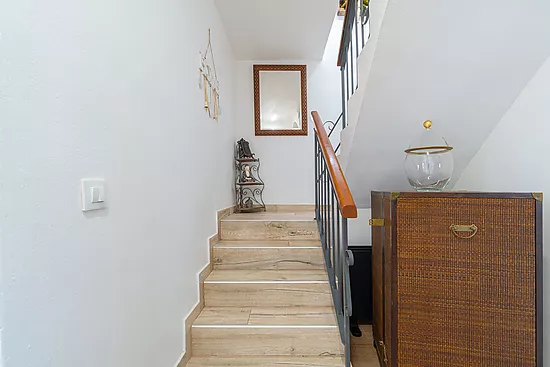 Stunning renovated house with pool in Empuriabrava