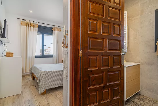 Stunning renovated house with pool in Empuriabrava