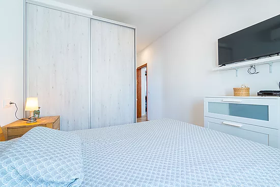 Stunning renovated house with pool in Empuriabrava