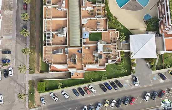 Ático de 61 m2, con 60 m2 de terraza-, LICENCIA TURISTICA