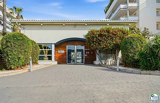 Ático de 61 m2, con 60 m2 de terraza-, LICENCIA TURISTICA