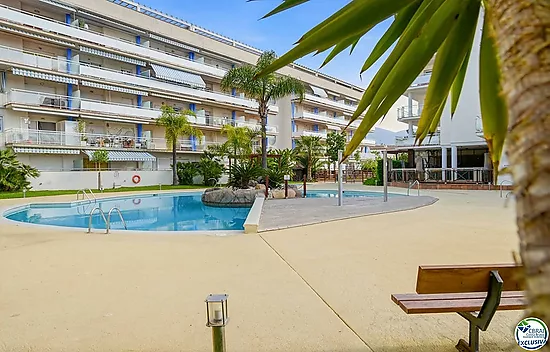 Ático de 61 m2, con 60 m2 de terraza-, LICENCIA TURISTICA