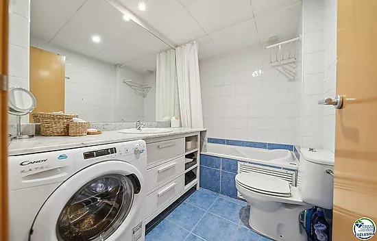 Ático de 61 m2, con 60 m2 de terraza-, LICENCIA TURISTICA