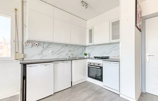 Unique opportunity in the port of Roses!