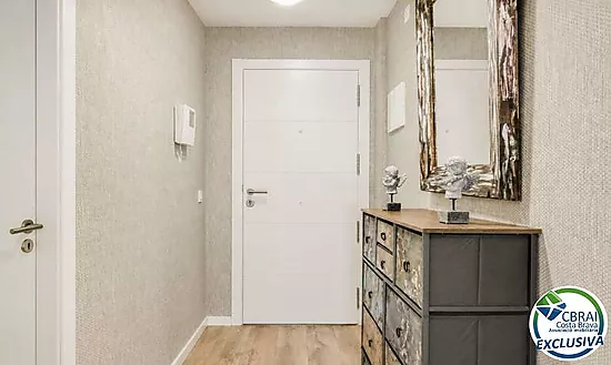 Penthouse duplex with panoramic terrace in Figueres