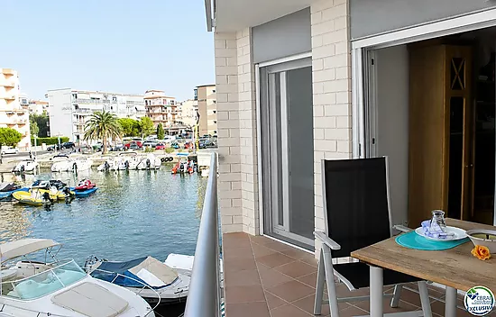 Apartment with canal views, Santa Margarita, Roses