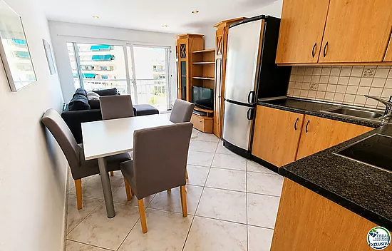 Apartment with canal views, Santa Margarita, Roses