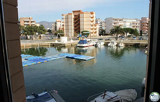 Apartment with canal views, Santa Margarita, Roses