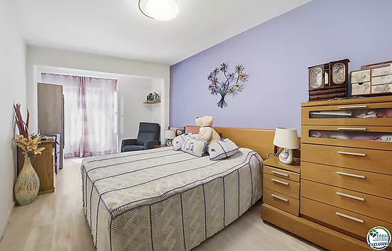 Apartment in the Heart of the Town Centre, Just 250 Metres from the Beach.
