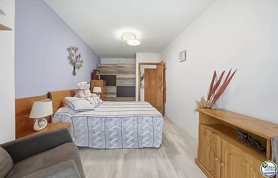 Apartment in the Heart of the Town Centre, Just 250 Metres from the Beach.
