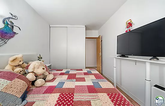 Apartment in the Heart of the Town Centre, Just 250 Metres from the Beach.
