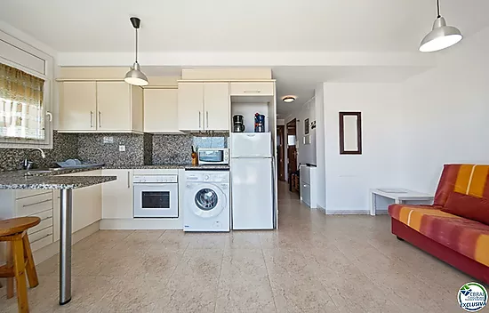 150 metres from the beach with sea views, TOURISTIC LICENCE