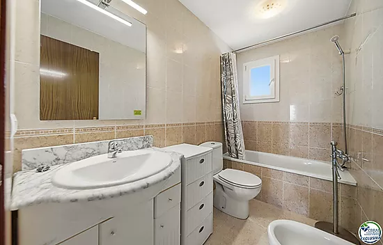 150 metres from the beach with sea views, TOURISTIC LICENCE