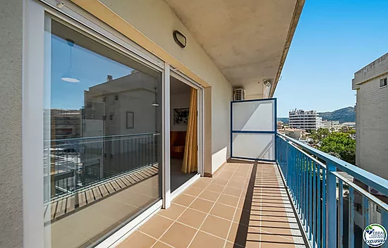 150 metres from the beach with sea views, TOURISTIC LICENCE