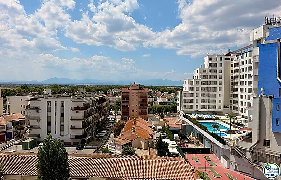**Studio in Delta Muga – Empuriabrava, with open views**