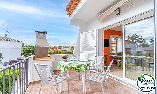 BAHIA  Apartment with terrace and outdoor parking space in an excellent location, just 150 m from th