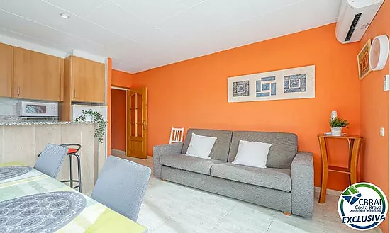 BAHIA Apartamento con terraza y parking exterior en excelente ubicación, a 150 m de la playa y con l