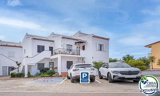 BAHIA Apartamento con terraza y parking exterior en excelente ubicación, a 150 m de la playa y con l