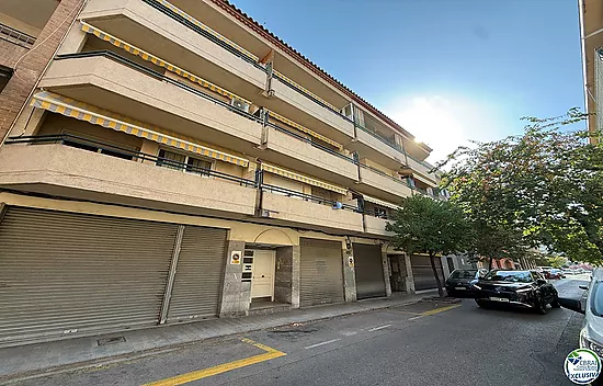 Apartment for Sale in Roses