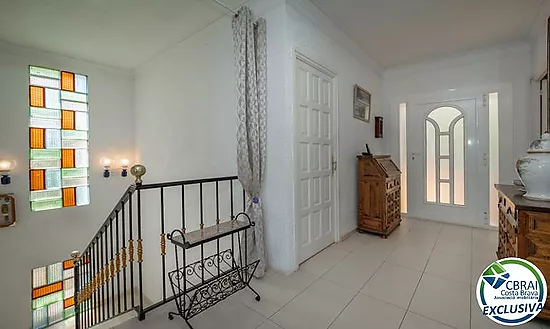 Exclusive villa with spectacular panoramic sea views in El Port de la Selva