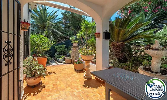 Exclusive villa with spectacular panoramic sea views in El Port de la Selva