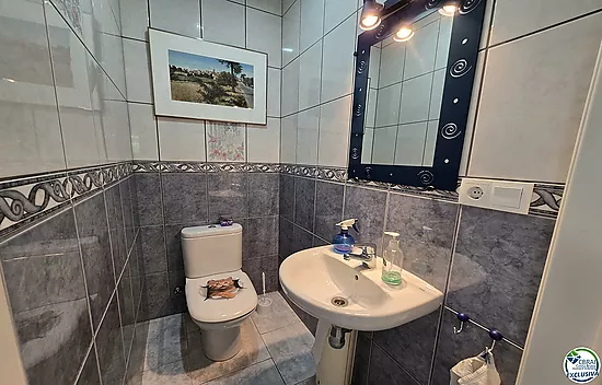 House with pool and tourist license - Peni area