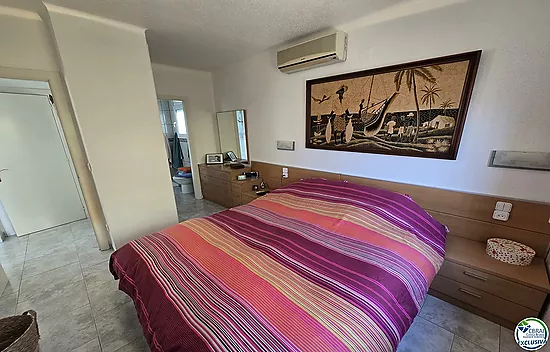 House with pool and tourist license - Peni area