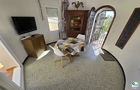 House with pool and tourist license - Peni area