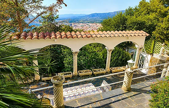 Villa Romántica – Romance, charm, tranquillity and exceptional views over Roses, the Mediterranean a