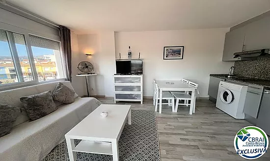 PORT CANIGÓ II Elegant 1-bedroom apartment with terrace and canal views