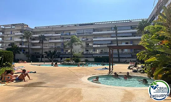 PORT CANIGÓ II Elegant 1-bedroom apartment with terrace and canal views