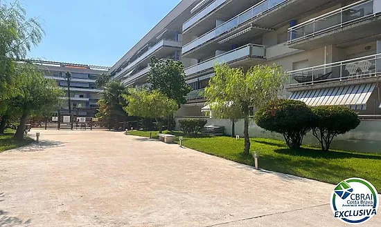PORT CANIGÓ II Elegant 1-bedroom apartment with terrace and canal views