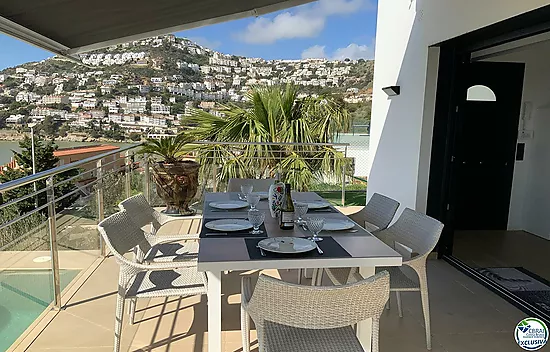 Casa en Roses,  3 habitaciones, 250 m2