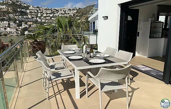 Casa en Roses,  3 habitaciones, 250 m2
