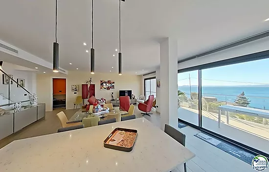 Casa en Roses,  3 habitaciones, 250 m2