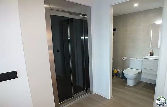 Casa en Roses,  3 habitaciones, 250 m2