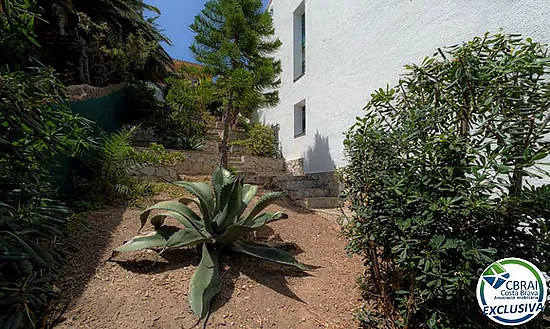 Villa exclusive avec des vues panoramiques spectaculaires sur la mer à El Port de la Selva
