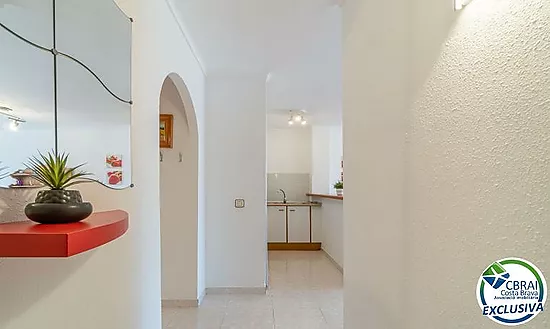 GRAN RESERVA Charming apartment just 50 meters from the beach, with swimming pools, communal garden