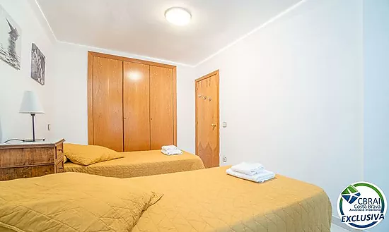 GRAN RESERVA Charming apartment just 50 meters from the beach, with swimming pools, communal garden
