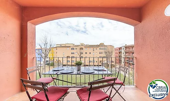 GRAN RESERVA Charming apartment just 50 meters from the beach, with swimming pools, communal garden