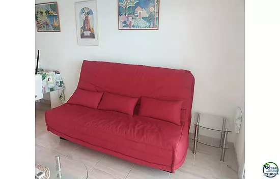 Appartement agréable au lac San Maurici, avec belle vue sur le canal, piscine et jardins communautai