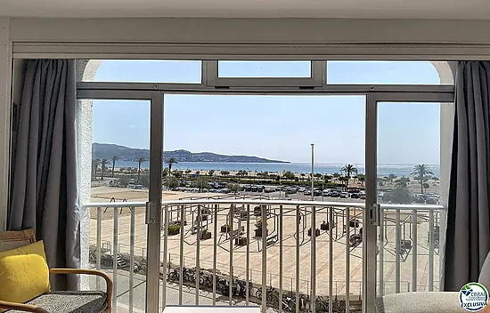 Appartement Vue Mer a Empuriabrava