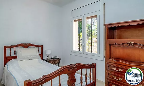 Villa exclusive avec des vues panoramiques spectaculaires sur la mer à El Port de la Selva